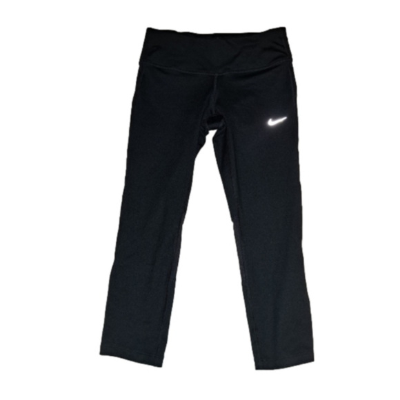 Nike Pants - Women's szXS  Nike Capri workout pants. NWOT
